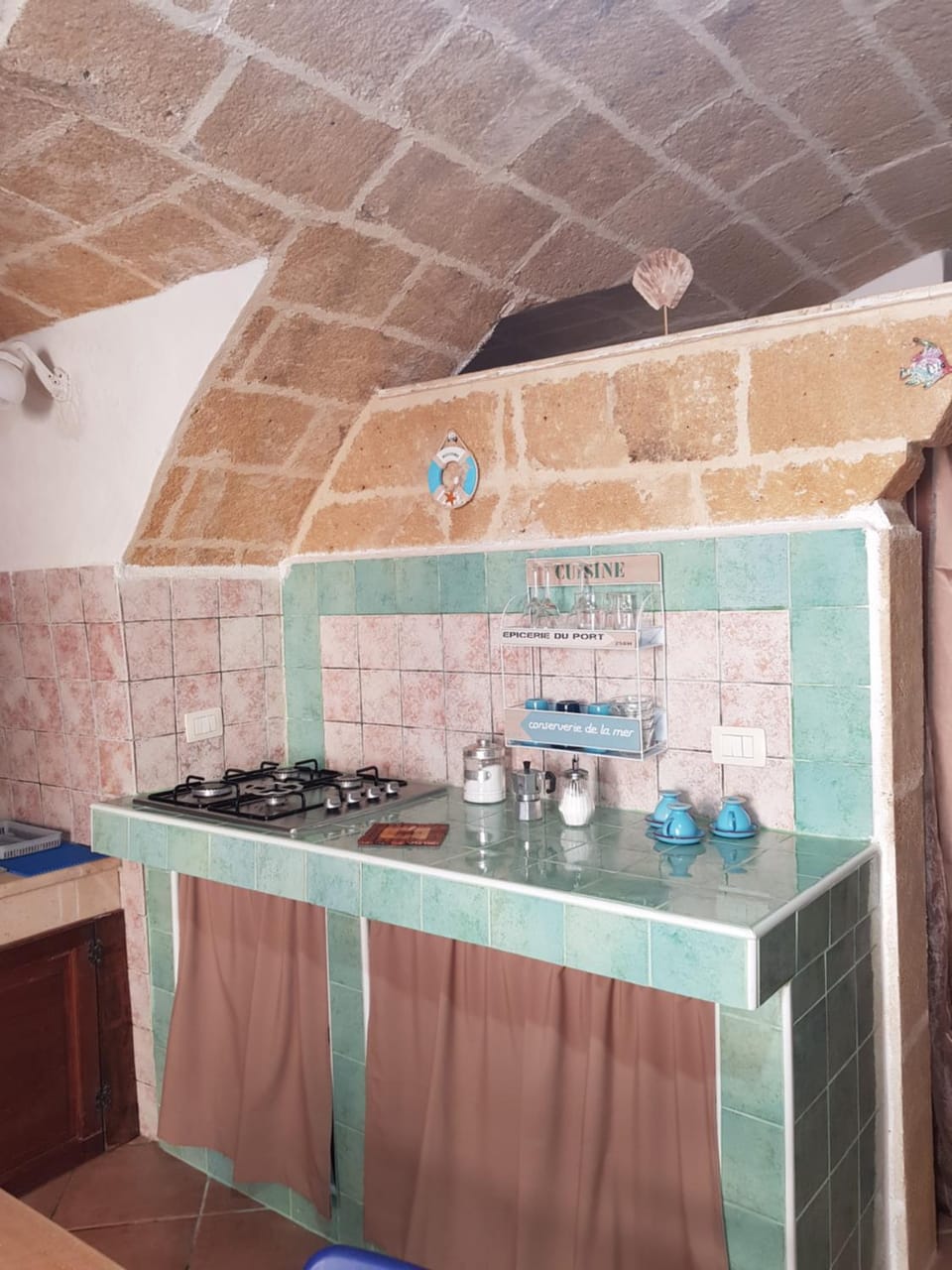 Kitchen or kitchenette, stove
