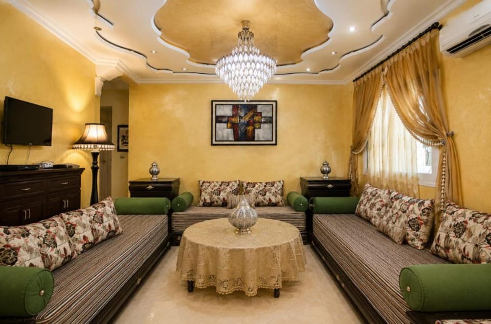 Adam's House- Fes City Apartment in Fes