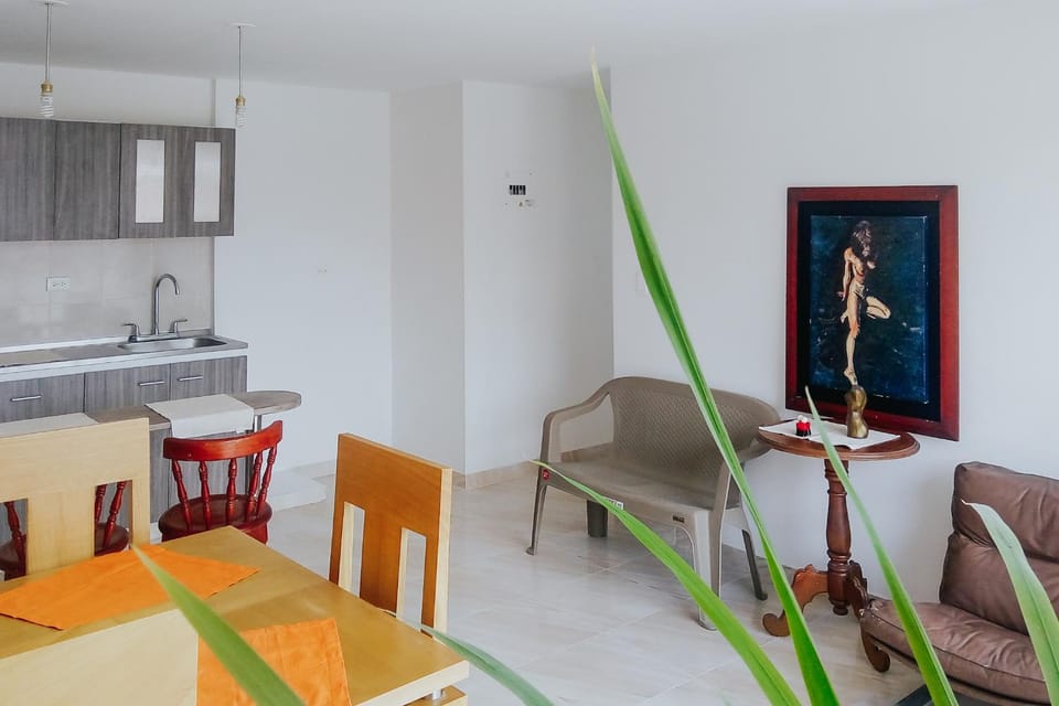 Kitchen or kitchenette, Living room, Seating area