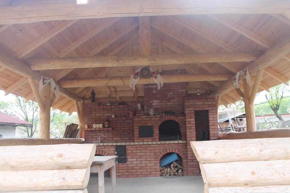 Restaurant/places to eat, Spring, Winter, Summer, BBQ facilities, Garden, Balcony/Terrace, Autumn, On site