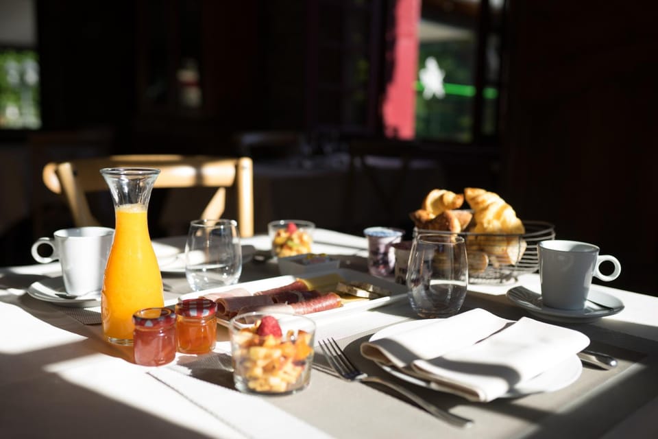 Continental breakfast