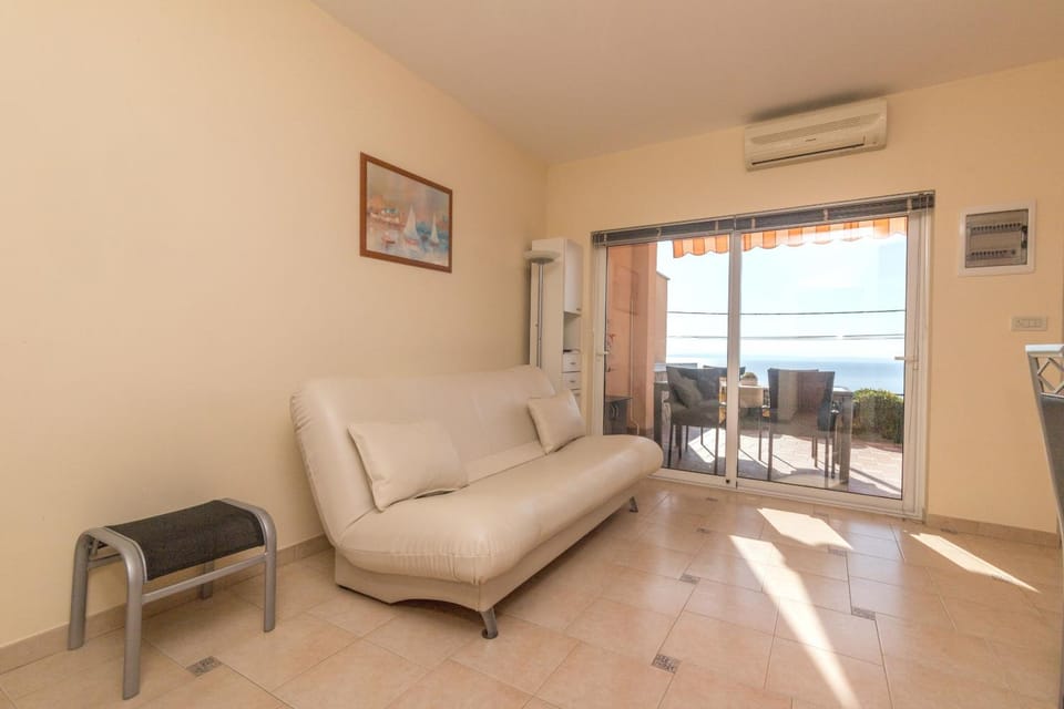 View (from property/room), Living room