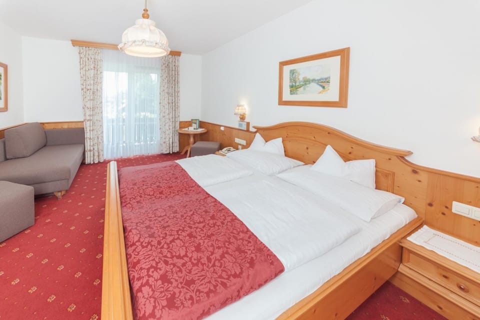 Decorative detail, Bedroom