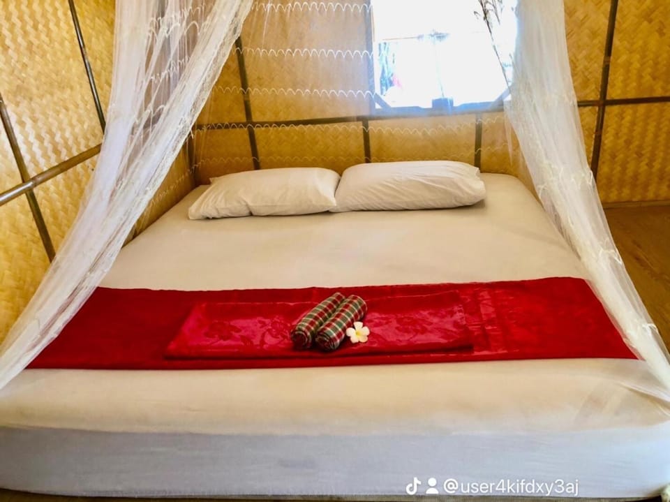 Koh Phaluai Beach Bangalow Campground/ 
RV Resort in Koh Samui