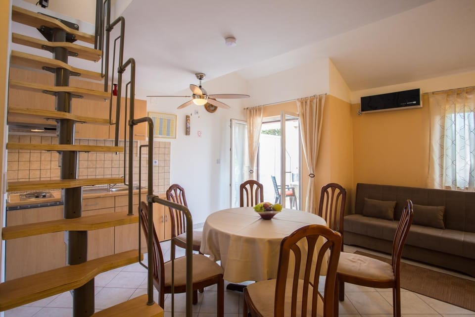 Apartment Smuljic Apartment in Vrboska