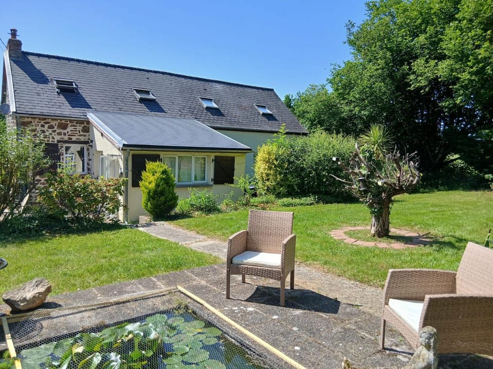Le Petit Verger, 1 Impasse de La Fenouillere 61330 Ceauce House in Normandy