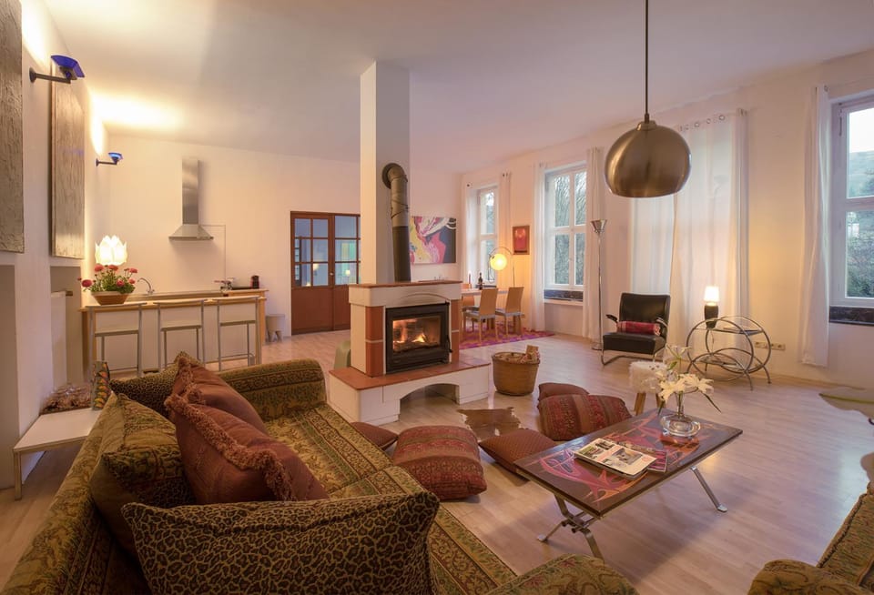 Nationalpark Loft in alter Schule Apartment in Rhineland-Palatinate