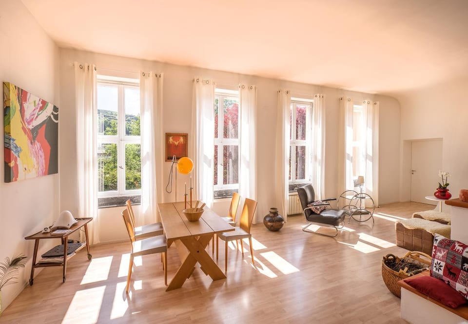 Nationalpark Loft in alter Schule Apartment in Rhineland-Palatinate