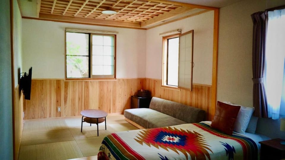 Tesoro Okushiga Nature lodge in Shimotakai District