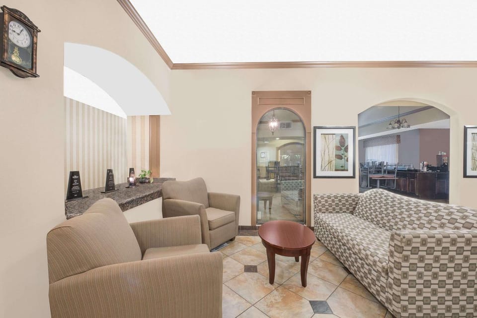 Lobby or reception, On site