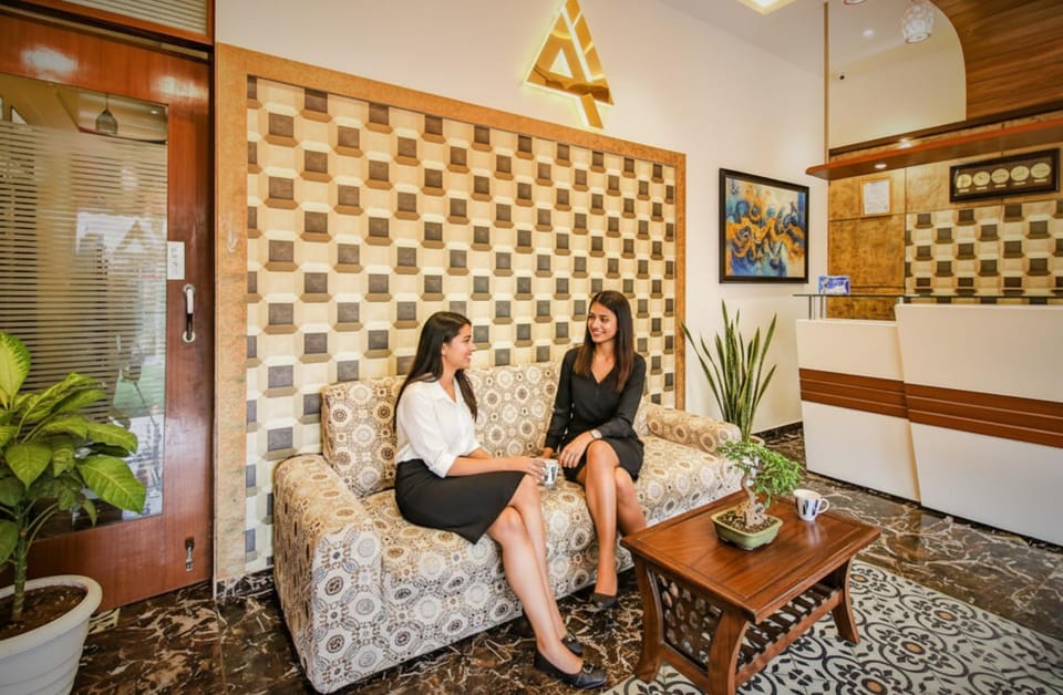 Lobby or reception, Seating area