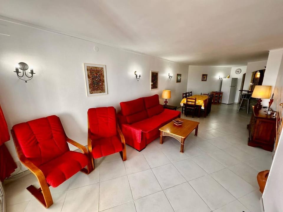 AwayDays Ático Vista Mar con WiFi Apartment in Alt Empordà