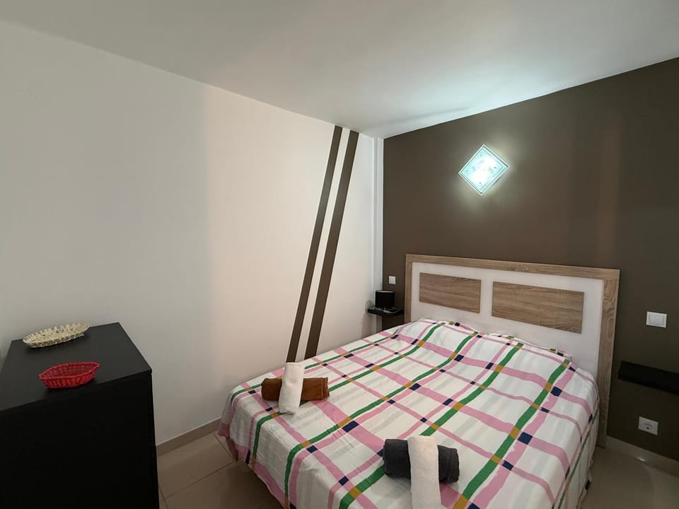 AwayDays - Apartamento en la 7a planta vista mar! Apartment in Alt Empordà