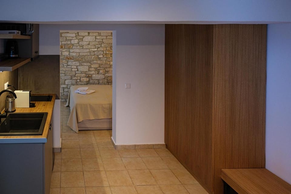 Kitchen or kitchenette, Photo of the whole room