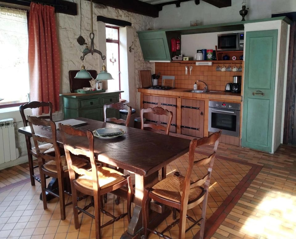 Moulin des Vernes House in Bourgogne-Franche-Comté