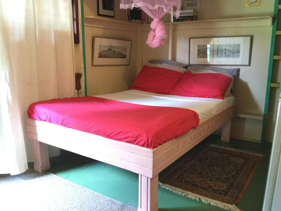 Rodney Bay 2 bedrooms - apt 34 House in Caribbean
