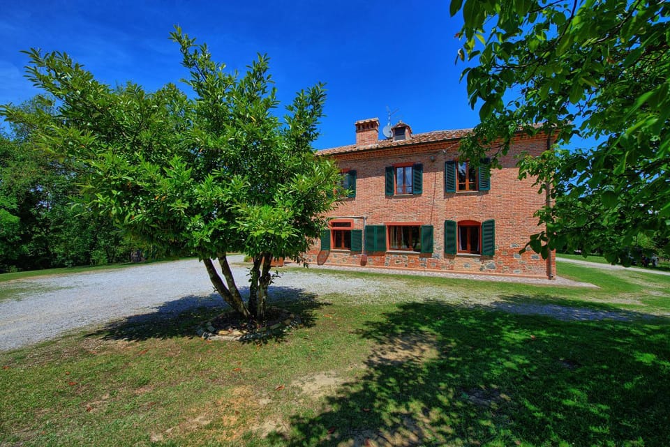 Facade/entrance, Garden