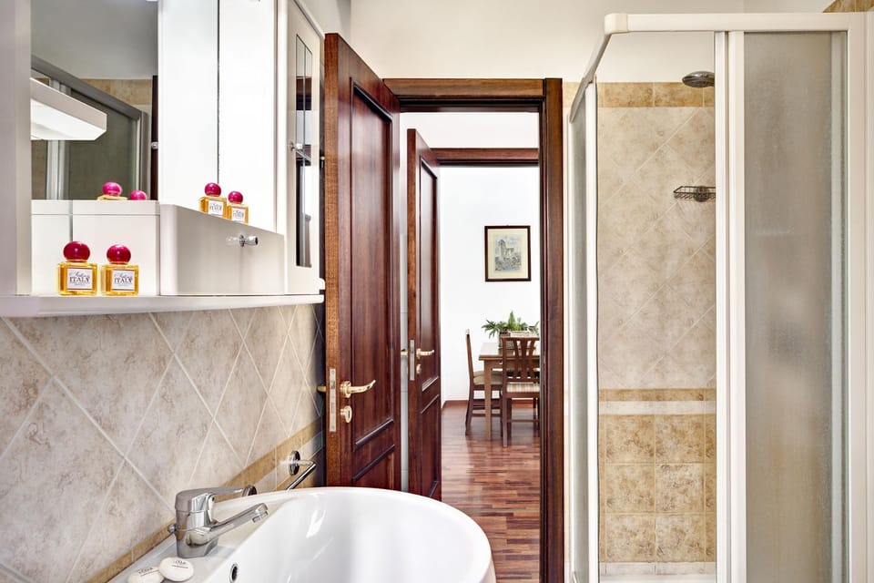 Shower, Bathroom