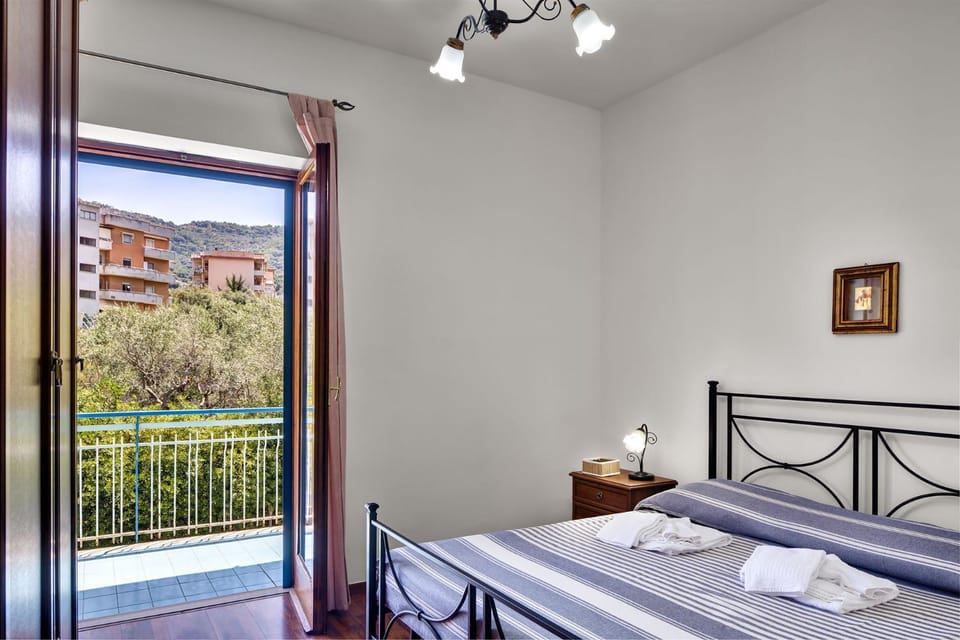 Balcony/Terrace, Bedroom