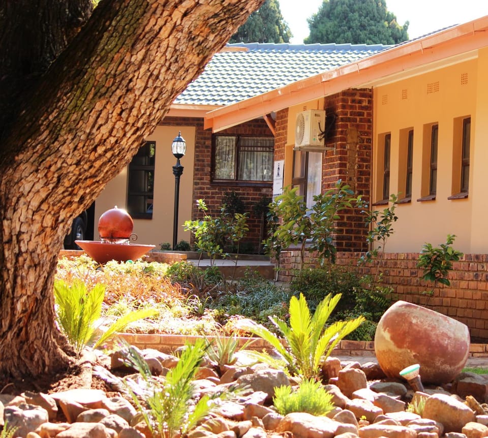 New Haven Guest House (Pty) Ltd Bed and Breakfast in KwaZulu-Natal