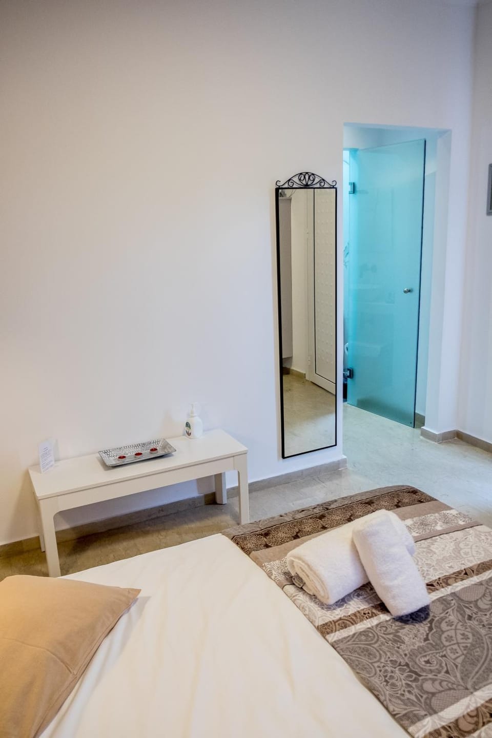 Paradisos Apartment in Peloponnese, Western Greece and the Ionian