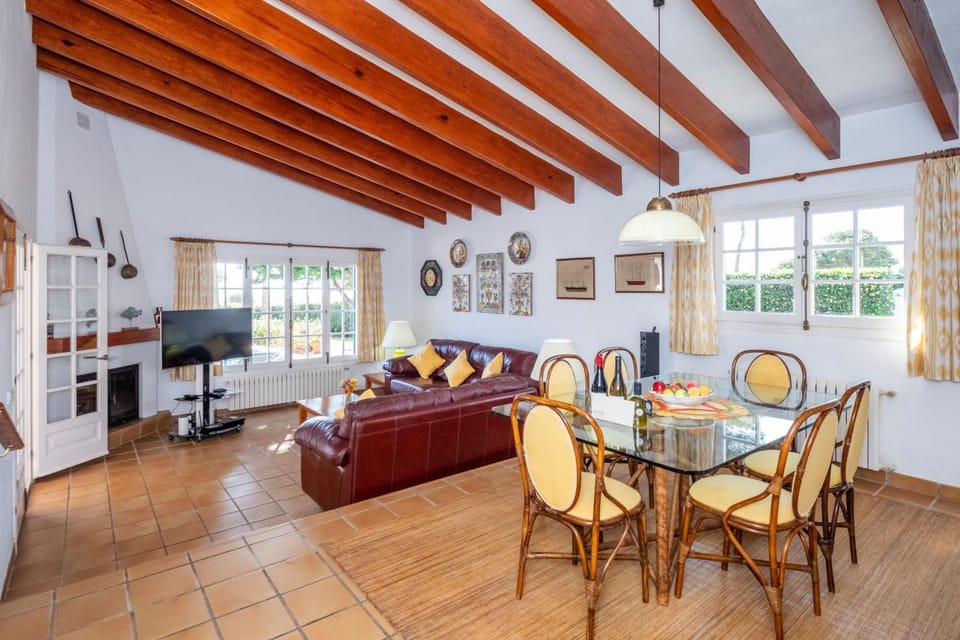 Villa Binigo House in Binibeca