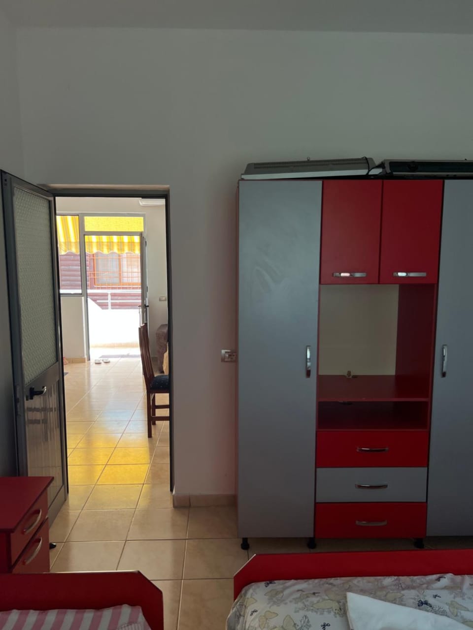 storage, wardrobe