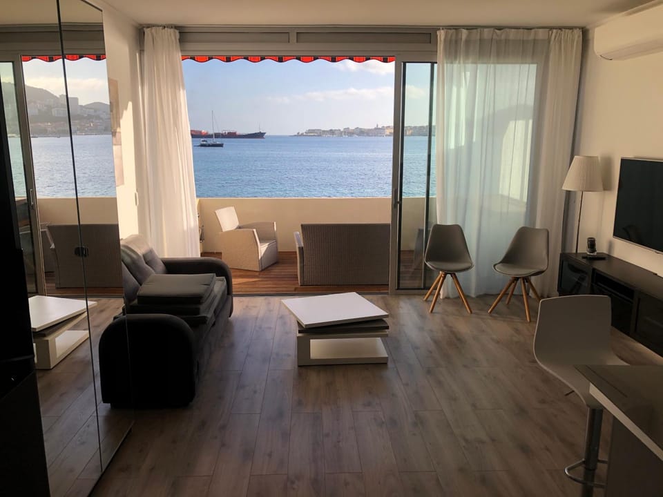 studio pieds dans l’eau Apartment in Ajaccio