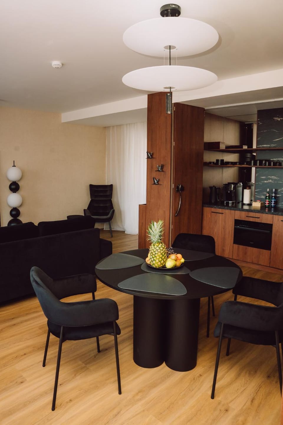 Kitchen or kitchenette, Living room, Dining area