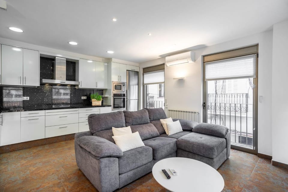 Kitchen or kitchenette, Living room