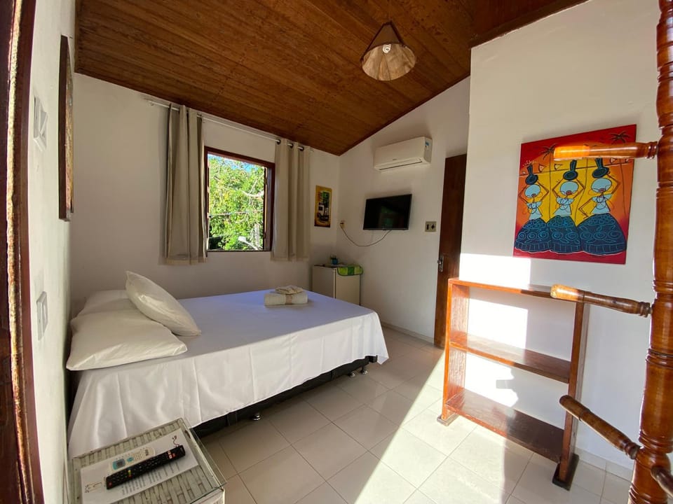 Bed, TV and multimedia, Photo of the whole room, Bedroom, minibar, air conditioner
