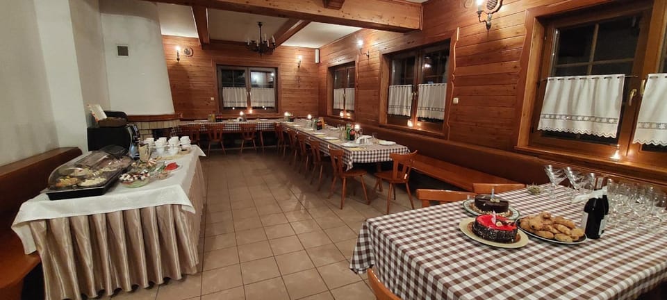 Skalny Dworek Hotel in Poland