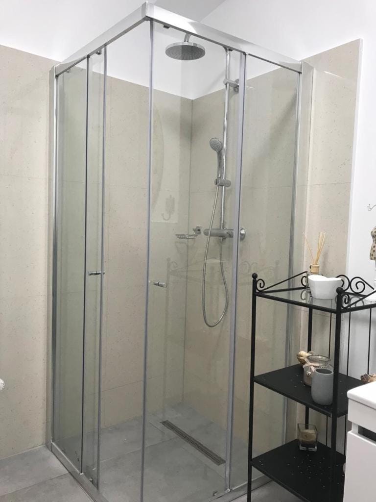 Versus Art Studio Apartment in Brasov
