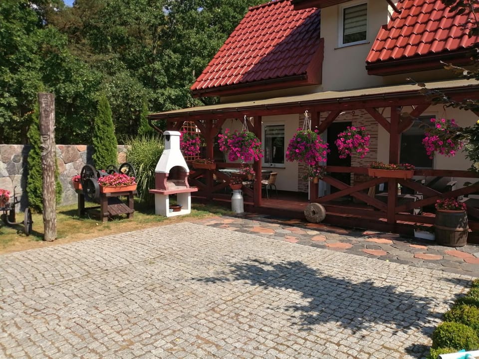 BBQ facilities, Balcony/Terrace