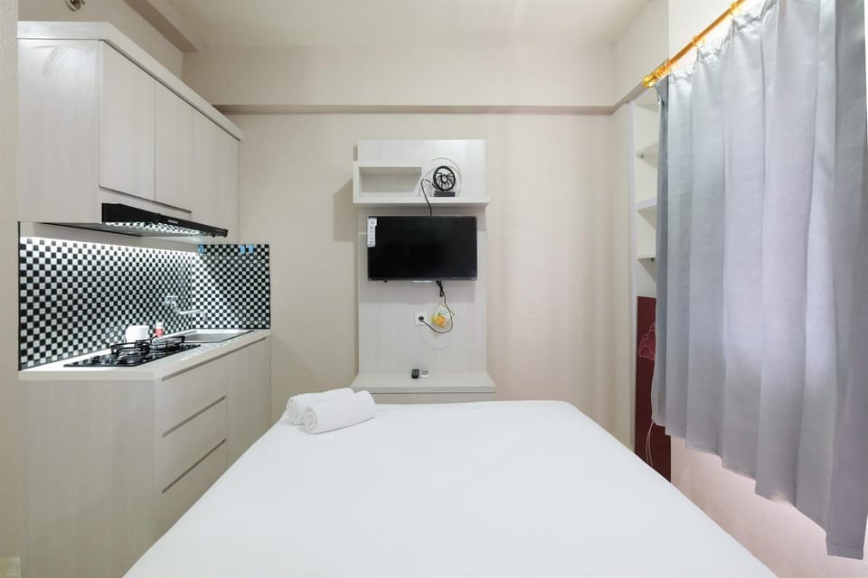 Studio Green Pramuka City a Serene Apartment Living By Travelio Apartment in Jakarta