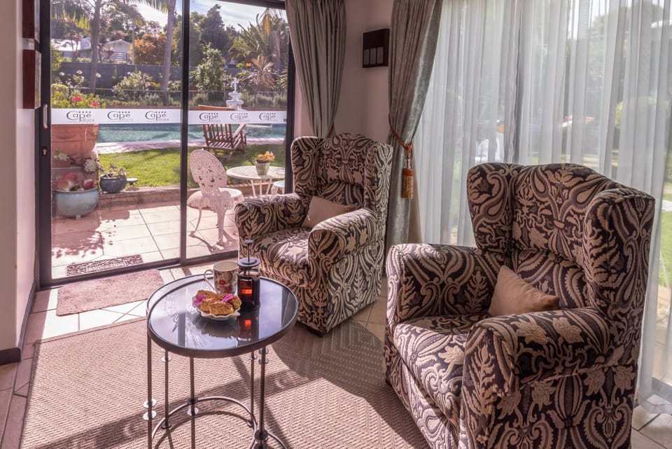 Day, Garden, View (from property/room), Balcony/Terrace, Food and drinks, Seating area, Garden view, Drinks