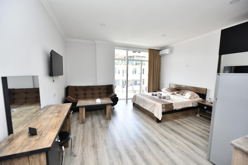 Bathroom, Coffee/tea facilities, Balcony/Terrace, Kitchen or kitchenette, Living room, Seating area, Dining area, Bedroom