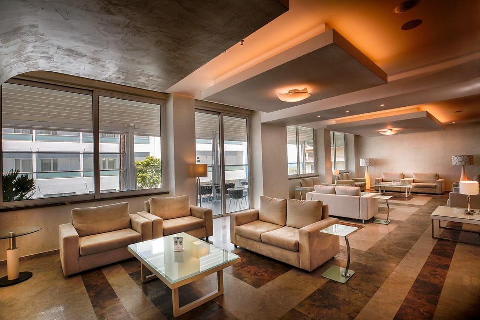 Lobby or reception, Seating area