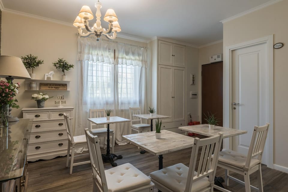Living room, Lobby or reception, Area and facilities