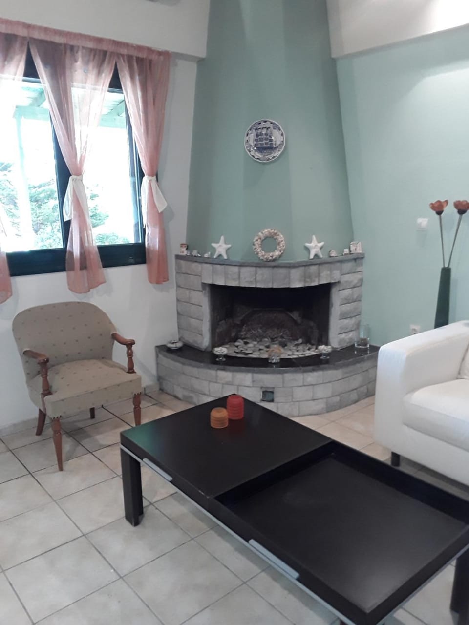 Living room, Seating area, flat iron