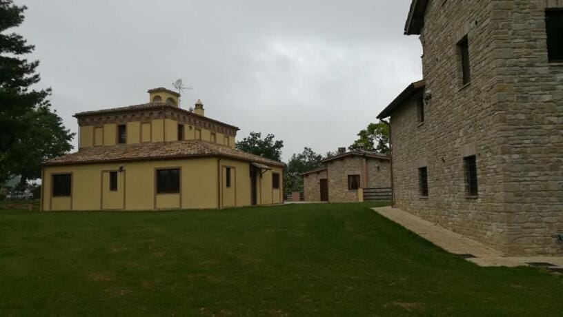 BorgoPratole CountryHouse Farm Stay in Umbria