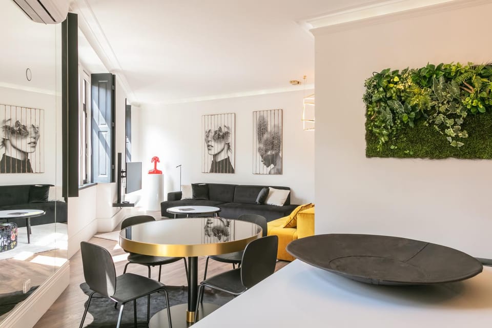 ALQUIMIA DOS ALIADOS - Gorgeous Palace Apartment Apartment in Porto