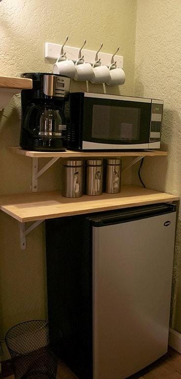 Coffee/tea facilities