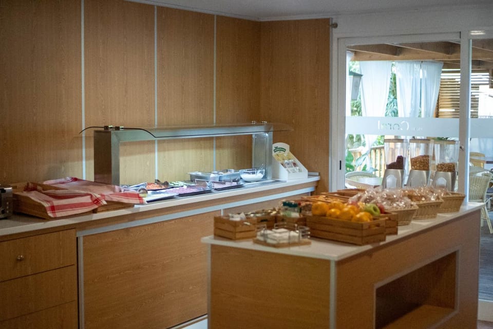 Food and drinks, Food, Buffet breakfast