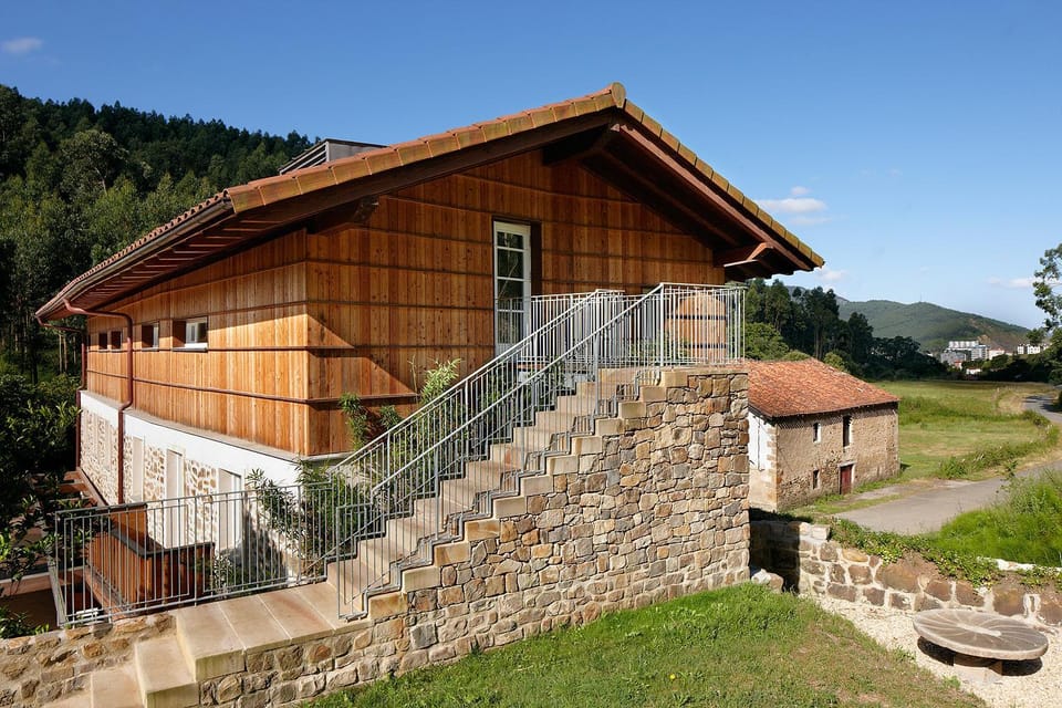 Property building, Day