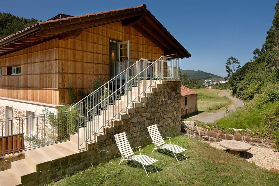 Property building, Day