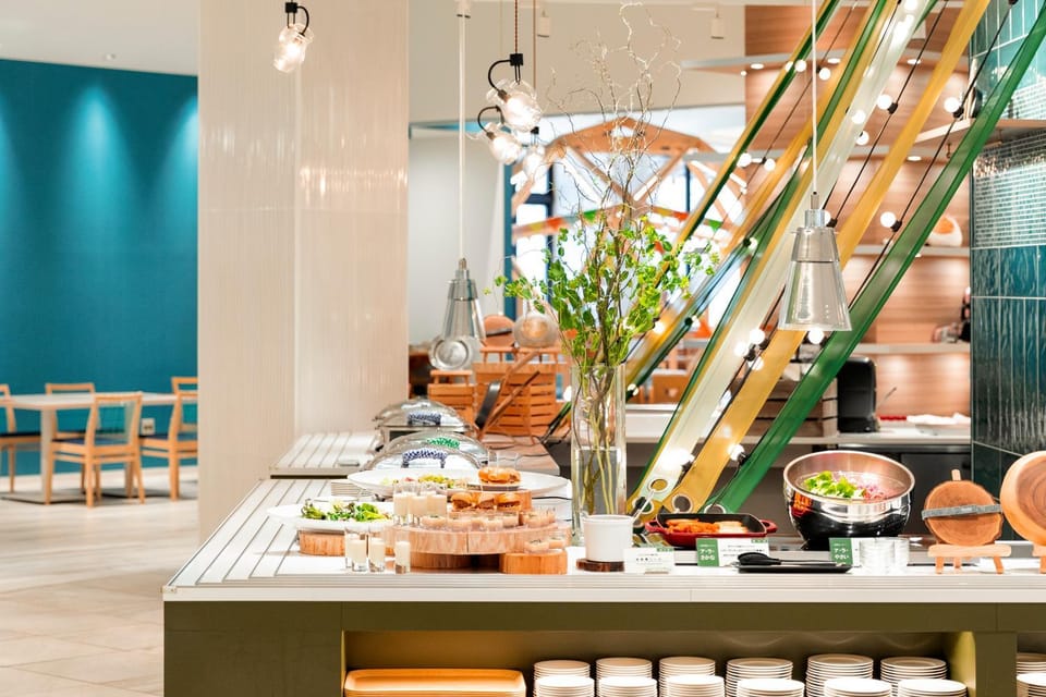 Restaurant/places to eat, Food