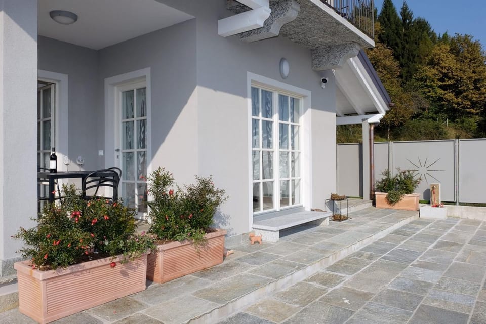 Property building, Balcony/Terrace