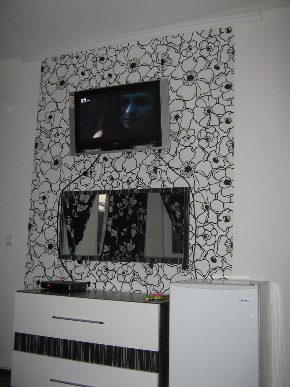 Black&White Studio Apartment in Burgas Province