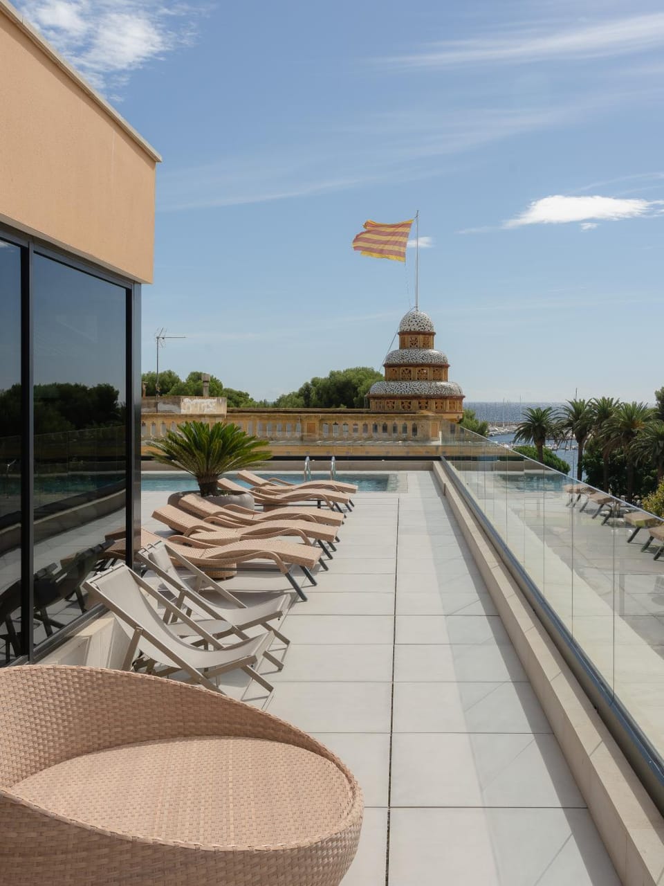 Balcony/Terrace, Sea view, Swimming pool, Swimming pool